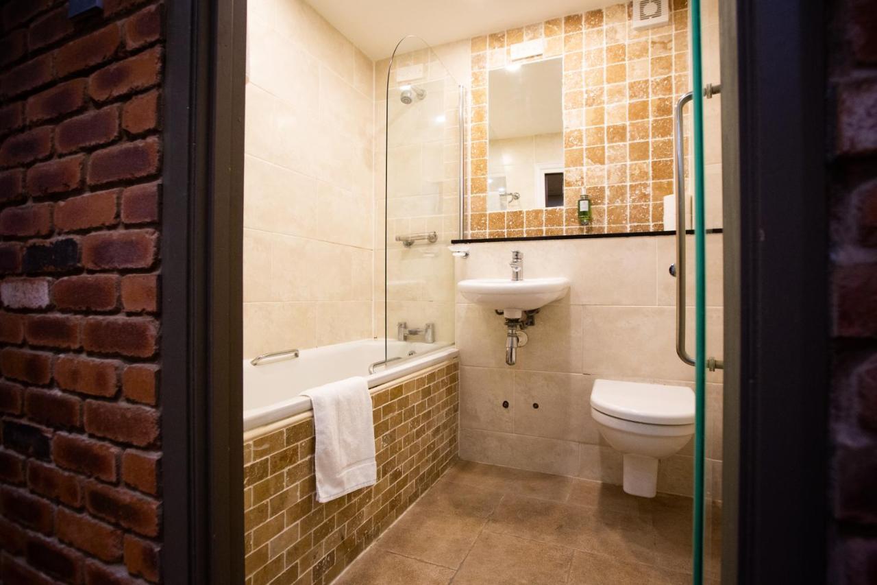 The Crown Hotel Bawtry-Doncaster Dış mekan fotoğraf
